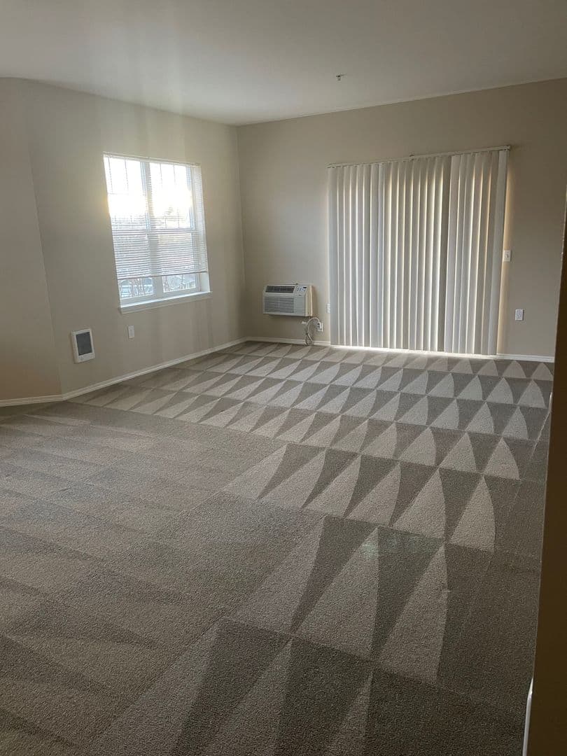 Salem Apartment: 1668 Baxter Rd SE, #100