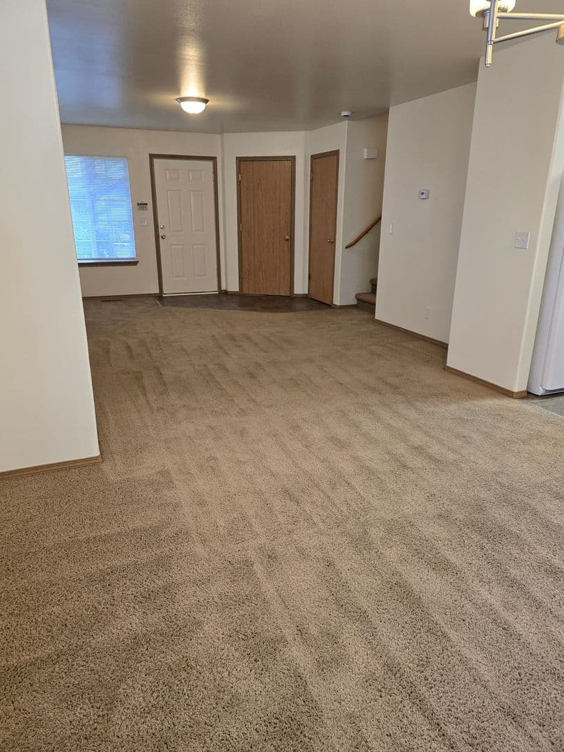 Albany Townhome: 3511 25th Court SE