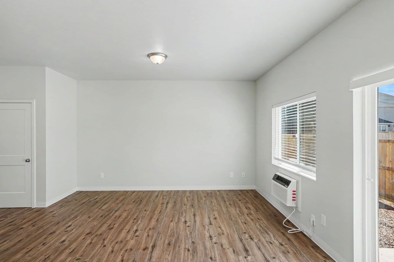 Salem Apartment: 1320 Mildred Lane SE