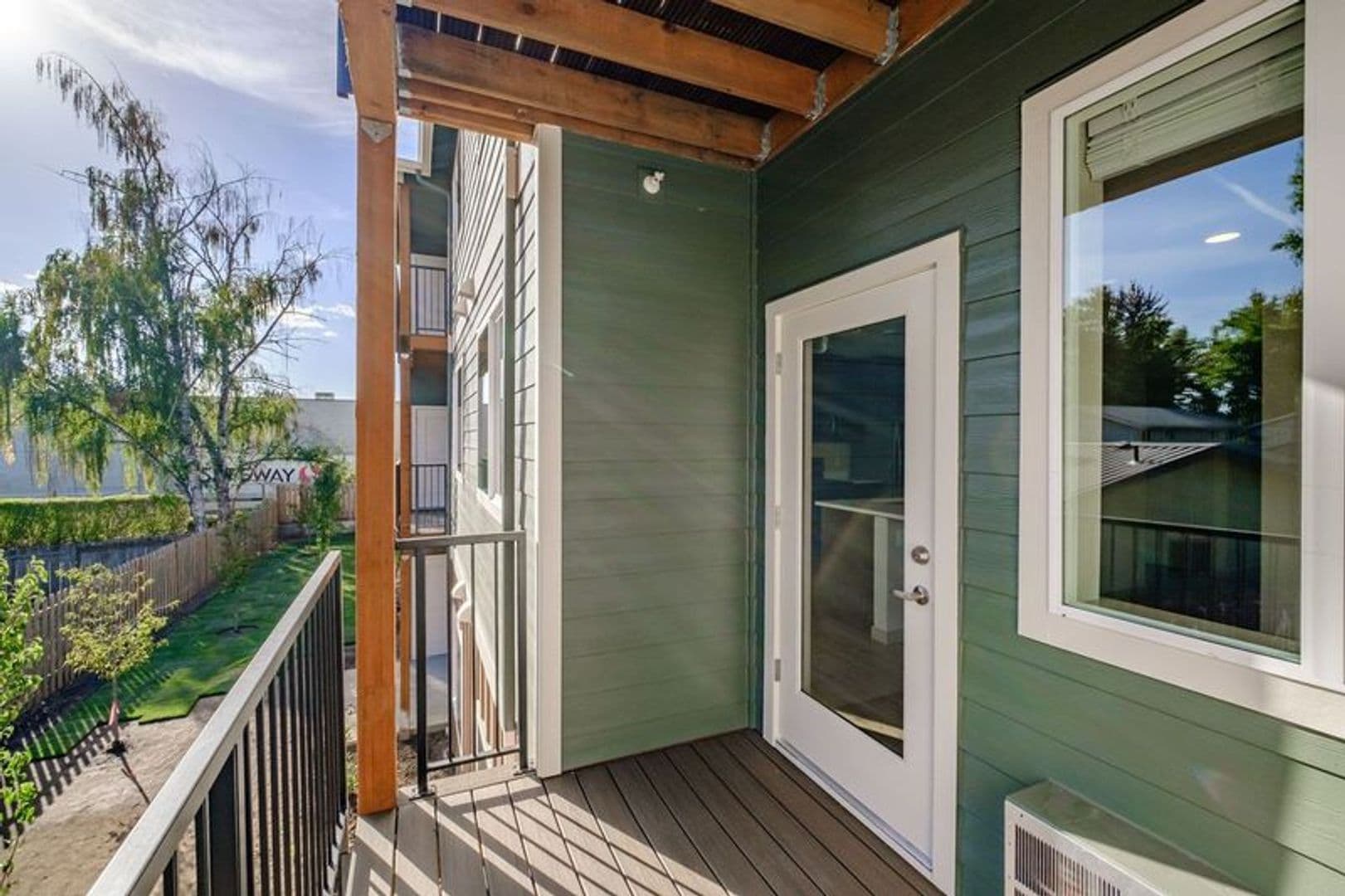 Keizer Apartment: 756 Chemawa Rd NE