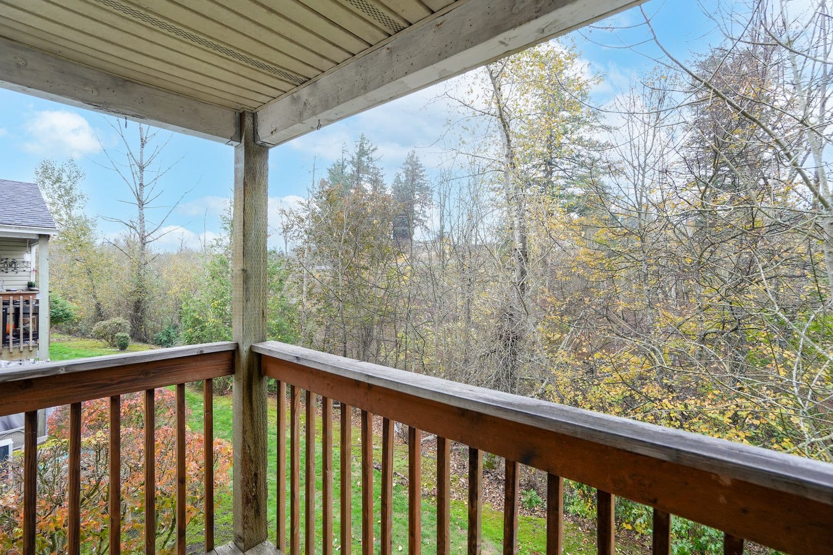 Troutdale Apartment: 26719 SE Stark St