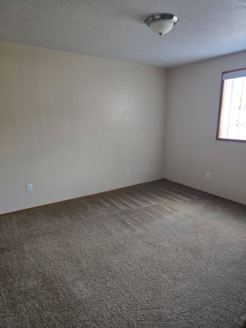 Albany Apartment: 1440 Geary Circle SE