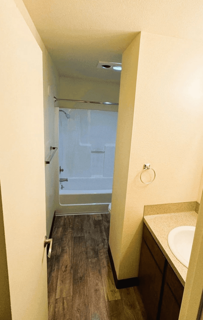 Salem Townhome: 671 Taybin Road NW