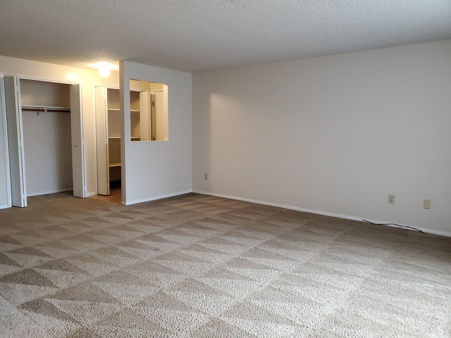 Salem Apartment: 3791 Bayonne Dr SE