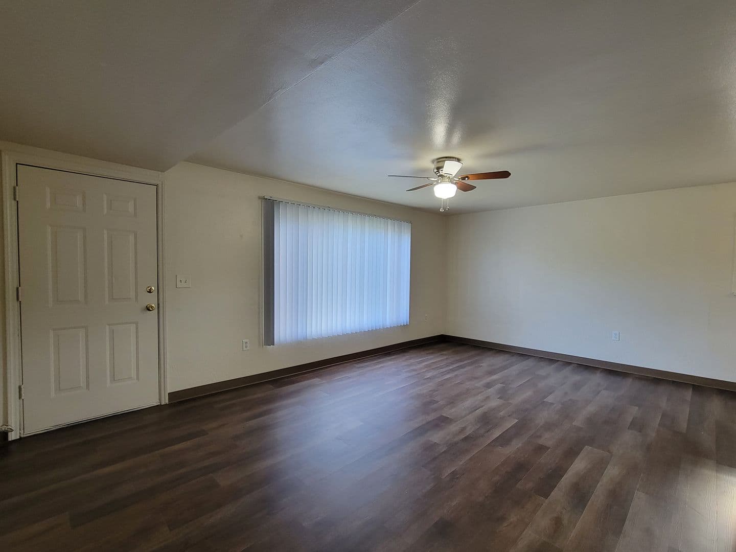 Salem Apartment: 4251 32nd Place NE