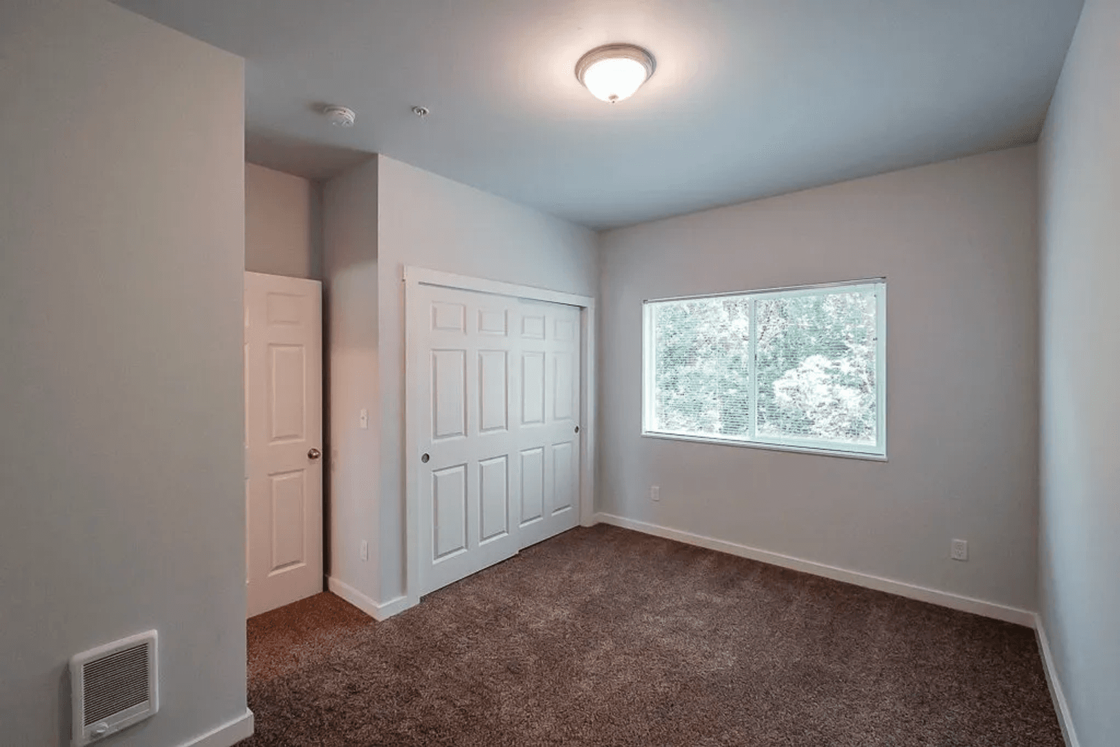 Sweet Home Apartment: 2500 Long Street