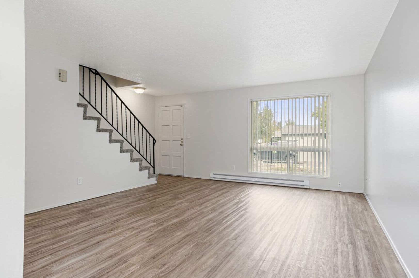Lebanon Apartment: 750 E Street