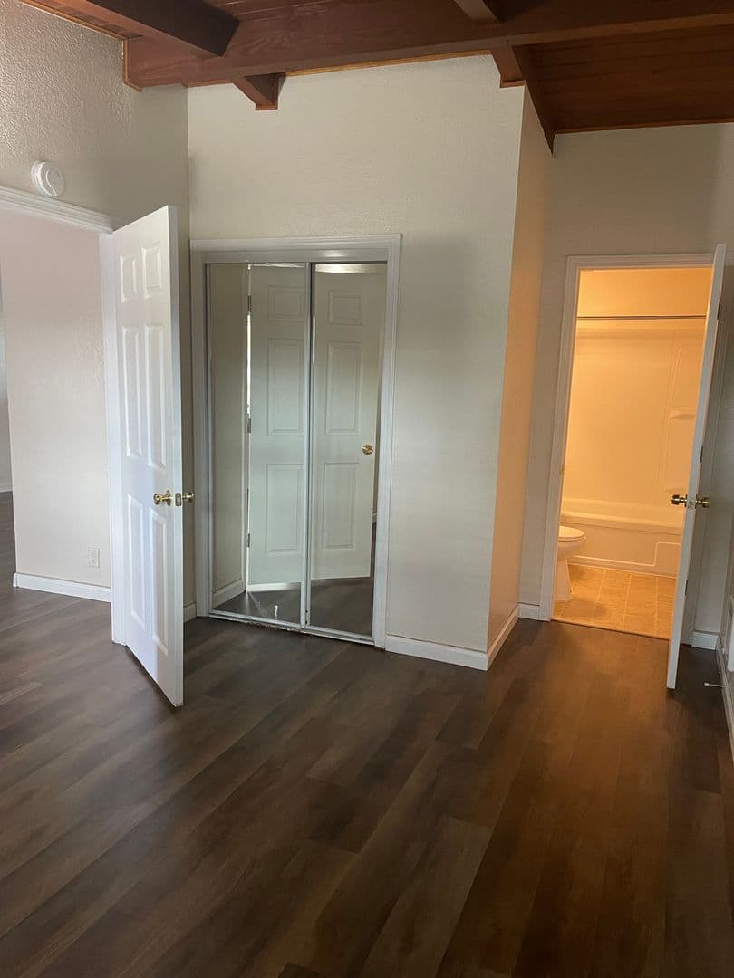 Albany Apartment: 2601 4th Avenue SE
