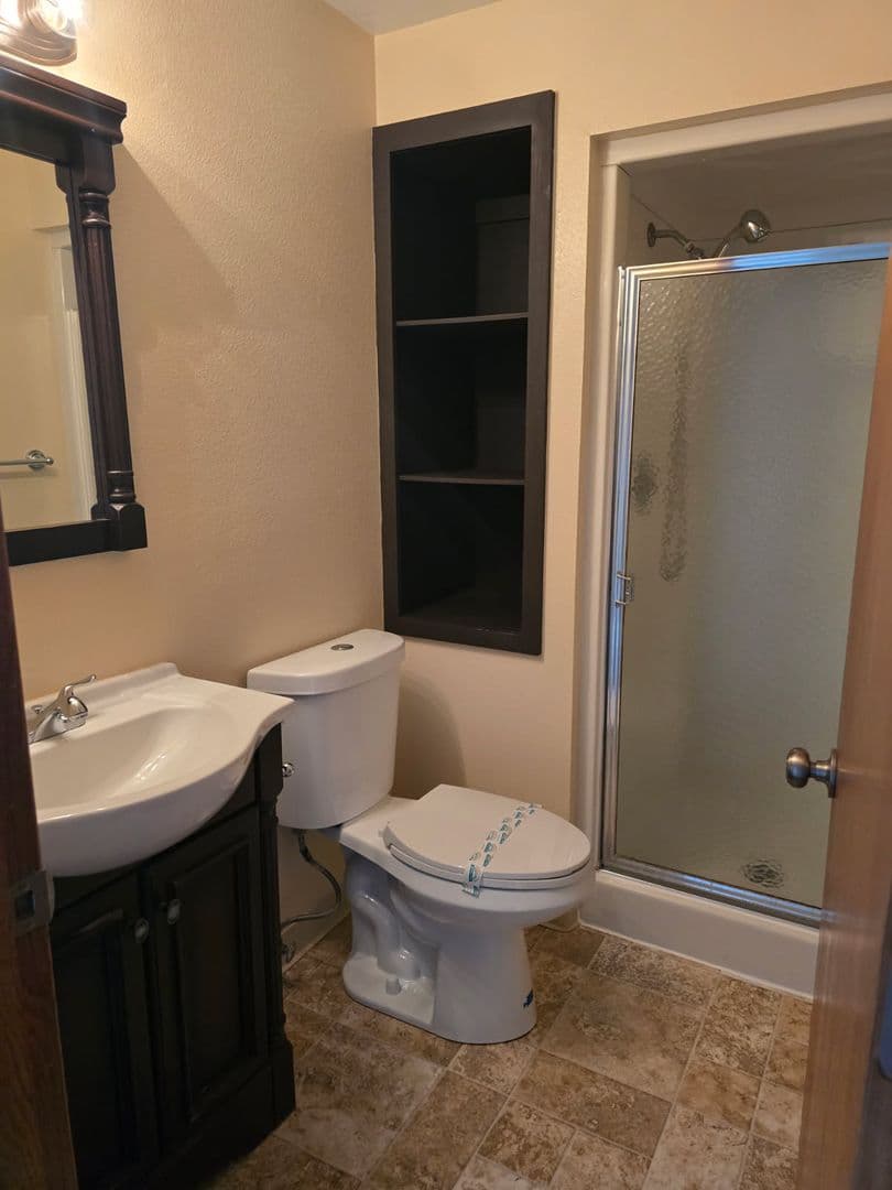Albany Apartment: 1440 Geary Circle SE