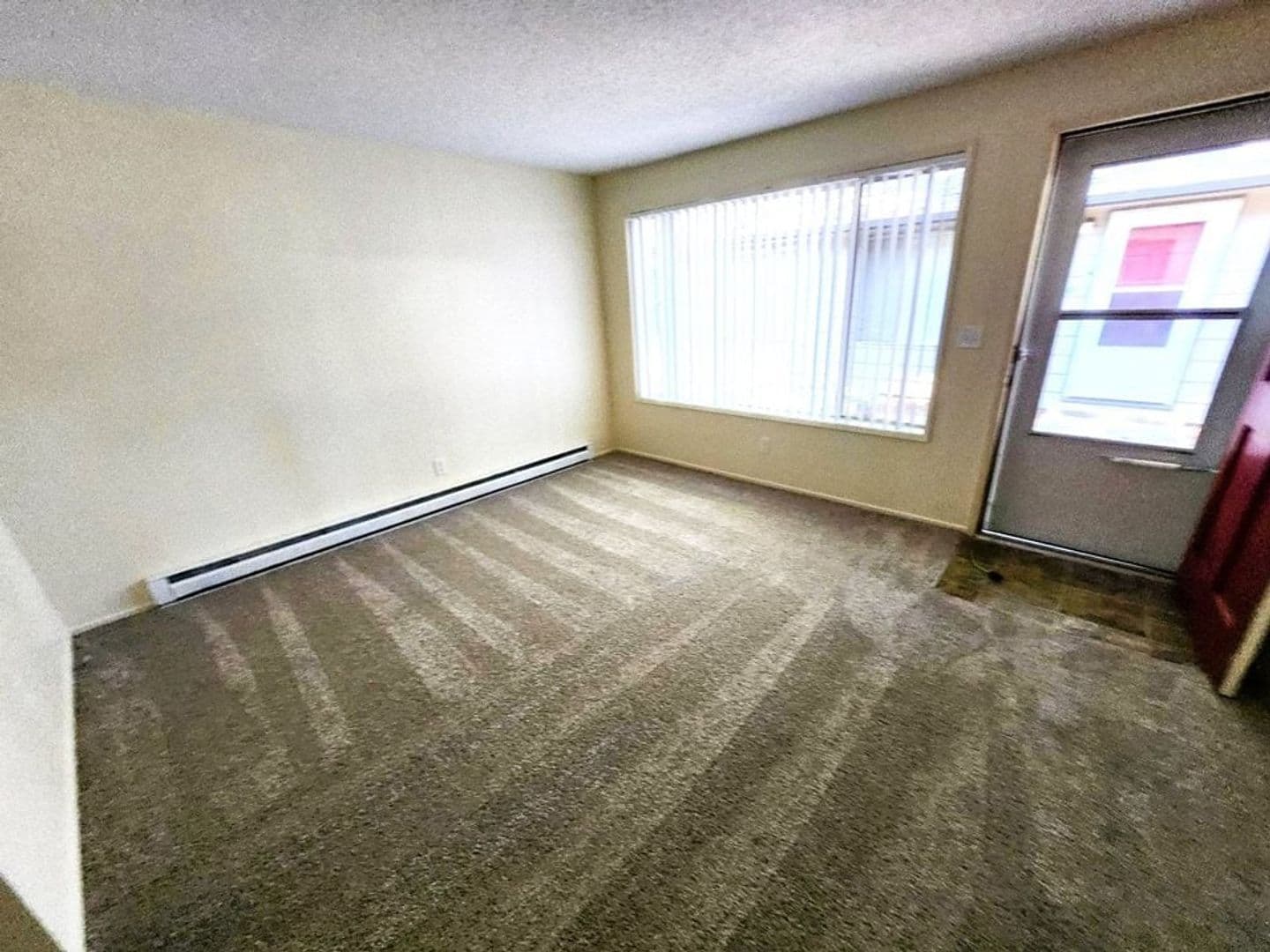 Salem Apartment: 158 Friendship Ave SE
