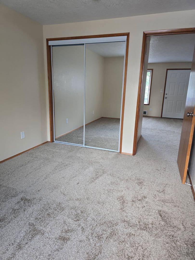 Albany Apartment: 1440 Geary Circle SE