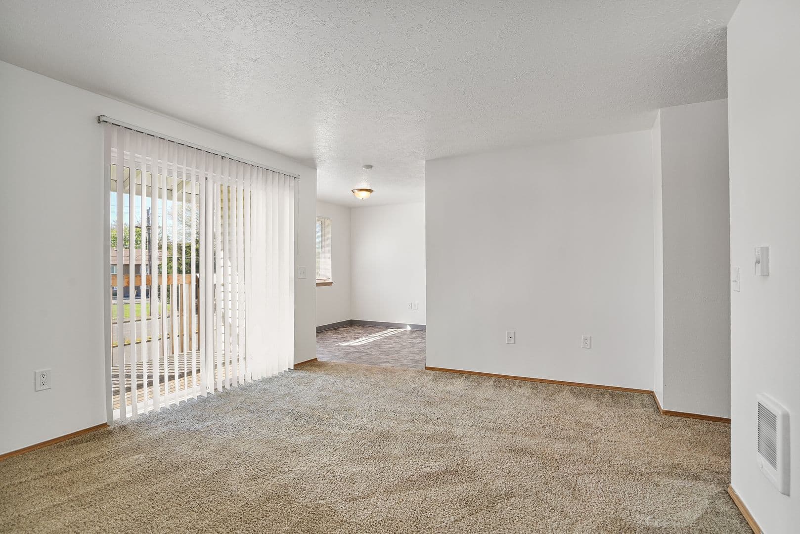 Albany Apartment: 1515 Waverly Dr SE