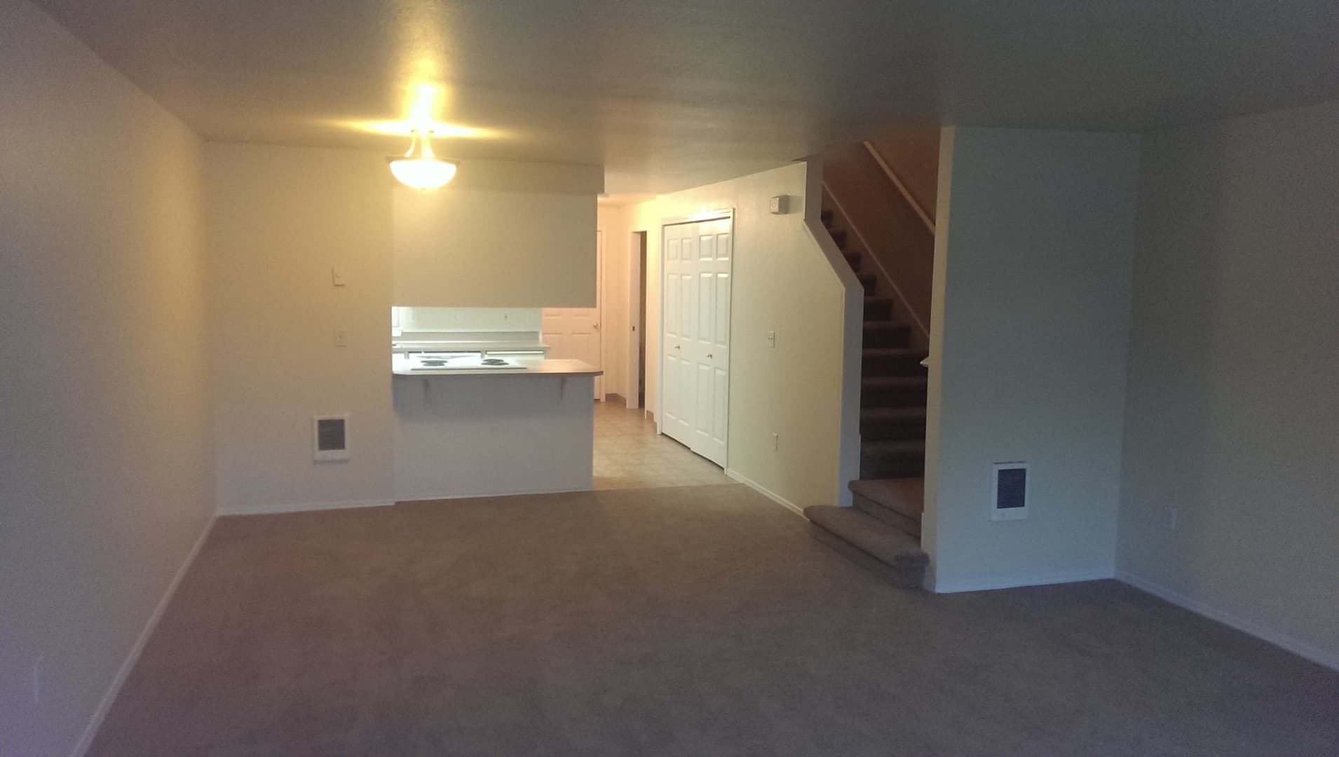 Salem Apartment: 1380 Seattle Slew Drive SE