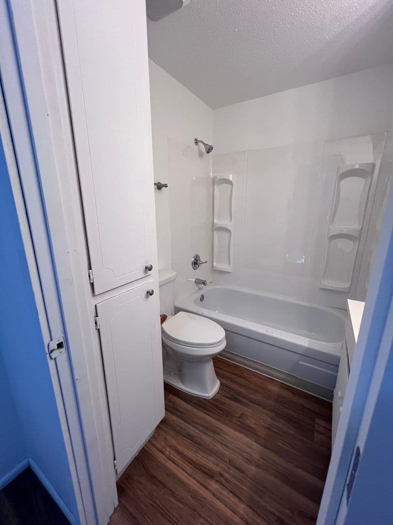 Albany Apartment: 510 34th Avenue SE
