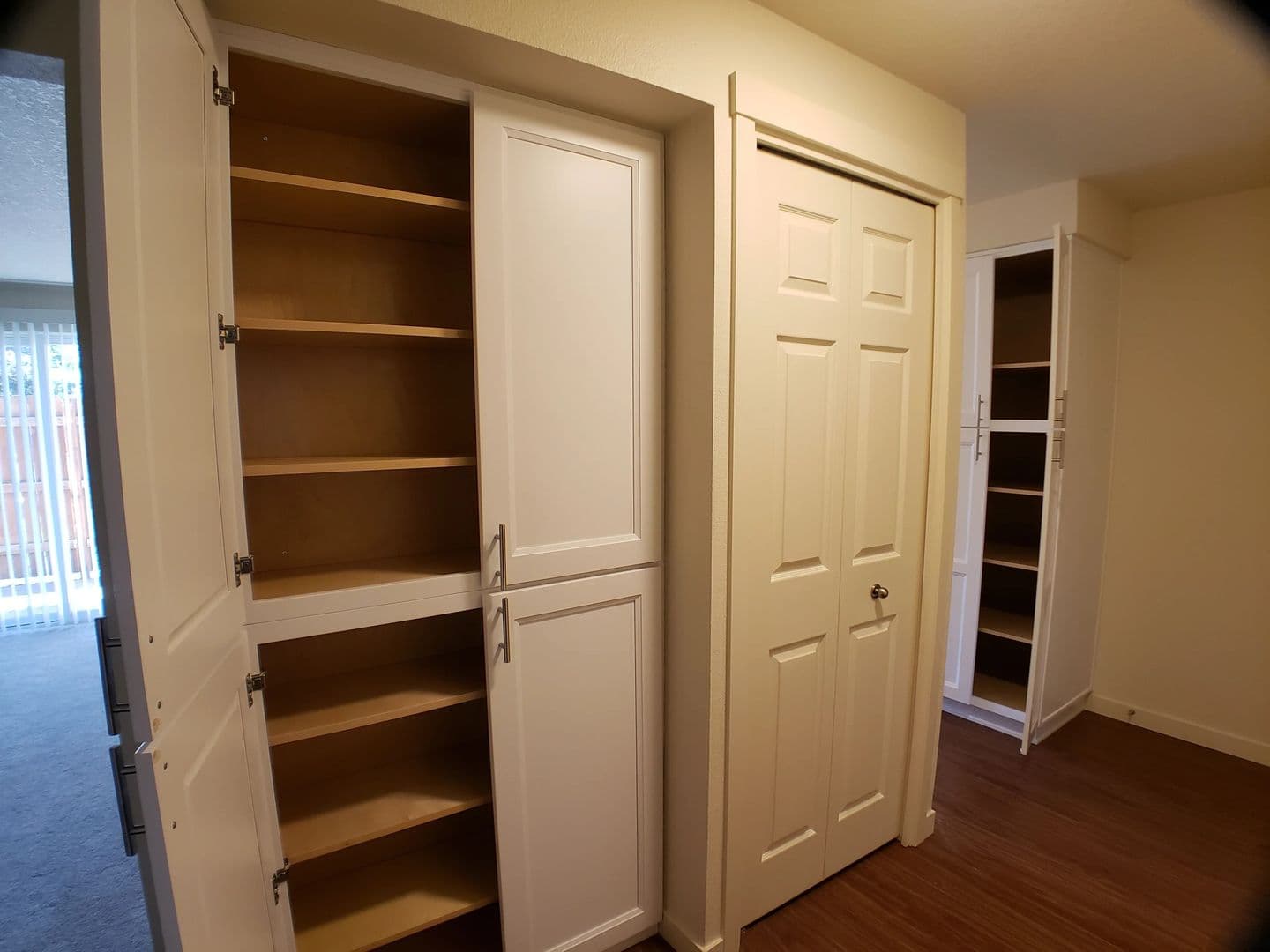Salem Apartment: 4001 Satter Drive NE