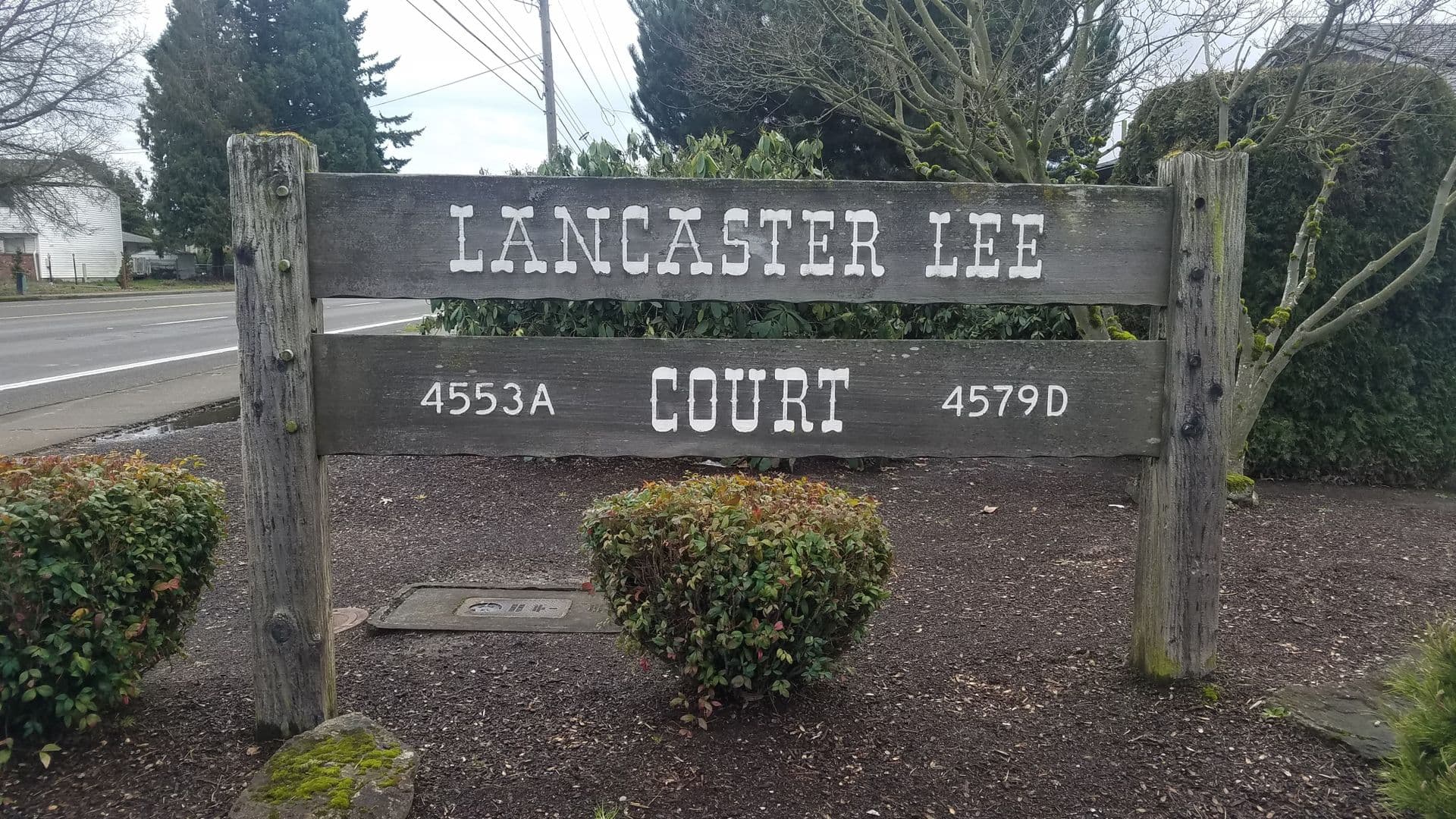 Salem Apartment: 4553 Lancaster Drive NE