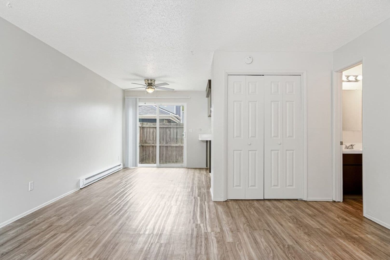Lebanon Apartment: 750 E Street