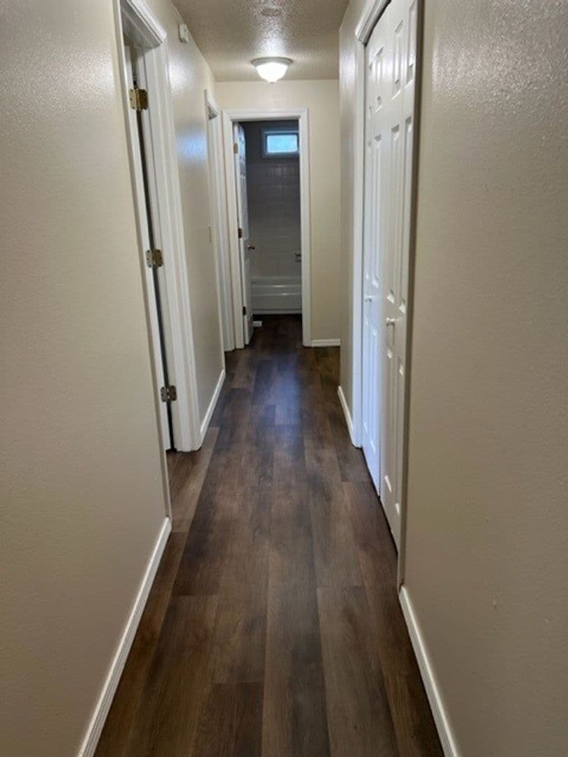 Keizer Apartment: 4975 13th Ave NE