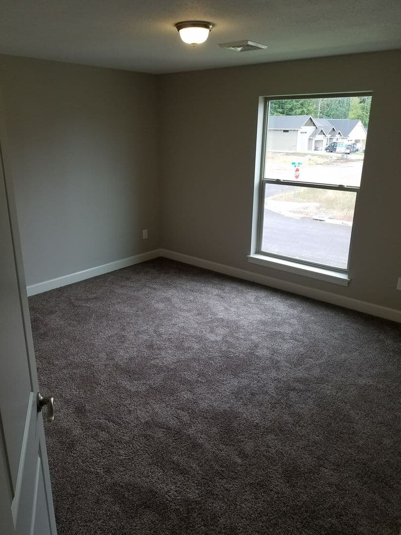 Stayton Apartment: 784 Fox Street