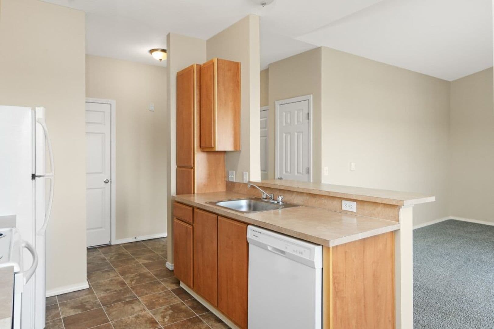 Salem Apartment: 1668 Baxter Rd SE, #100