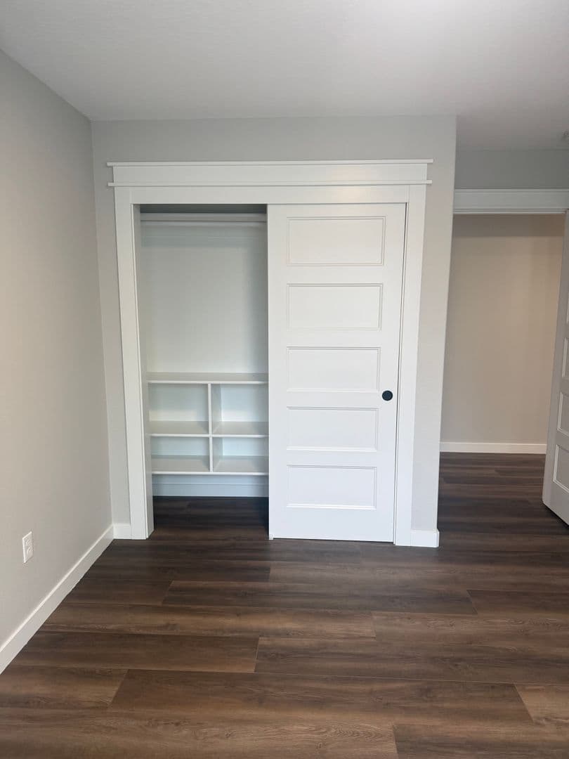 Keizer Apartment: 491 Marino Drive N