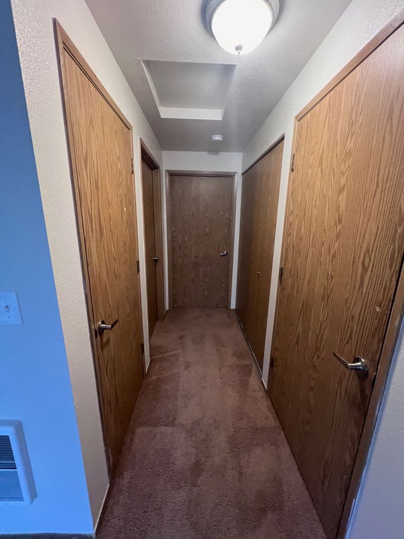 Albany Apartment: 872 Belmont Avenue SW