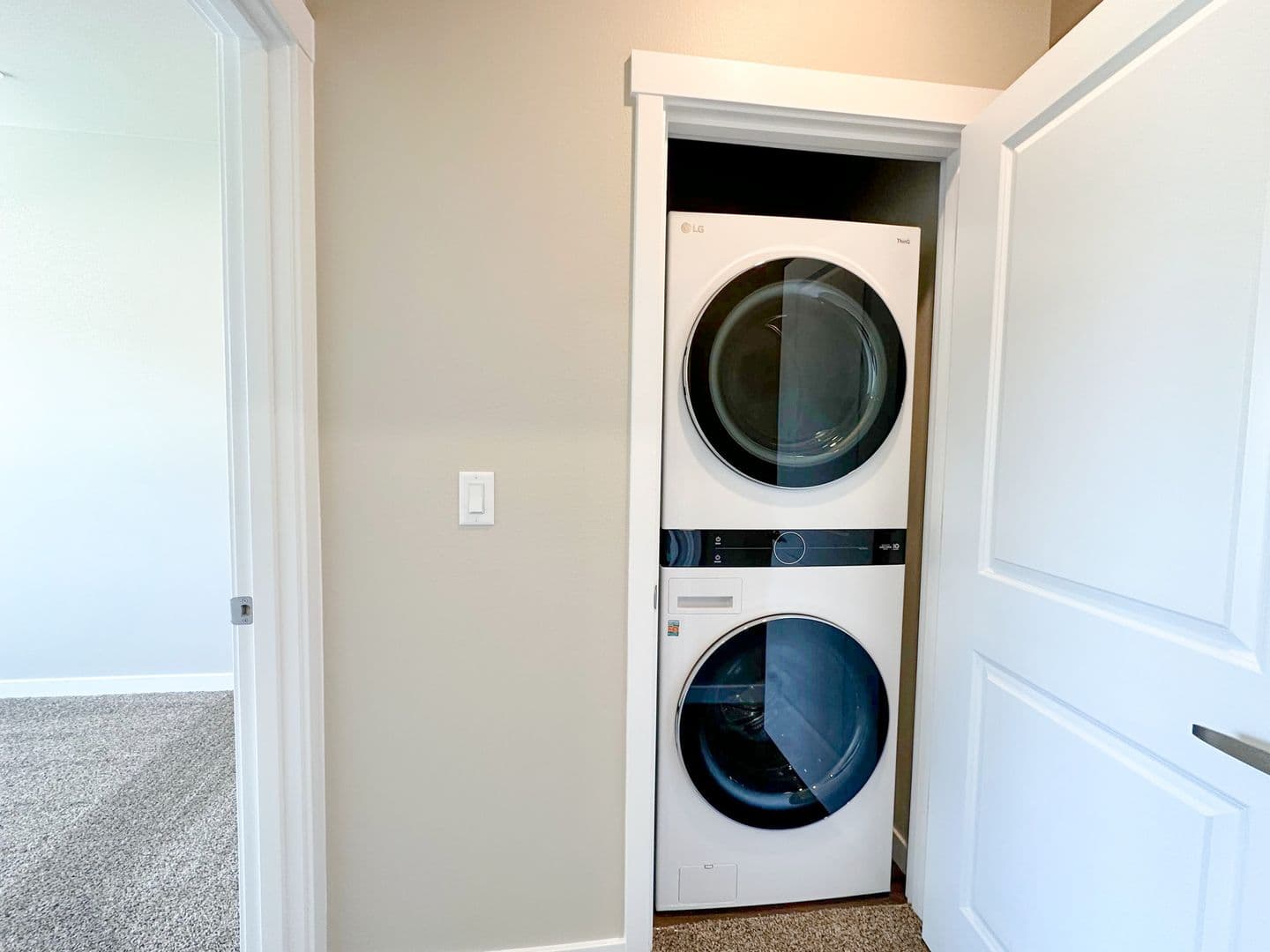 Salem Apartment: 4624 Lancaster Dr NE