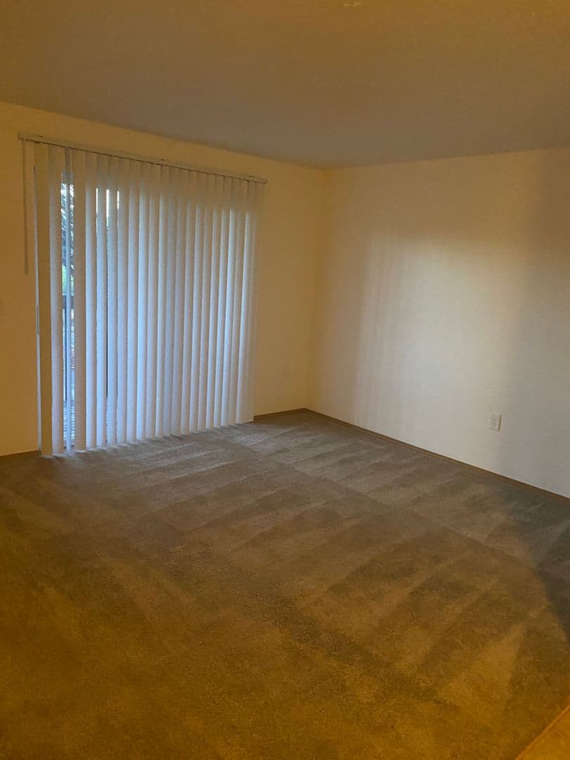 Albany Apartment: 1515 Waverly Dr SE