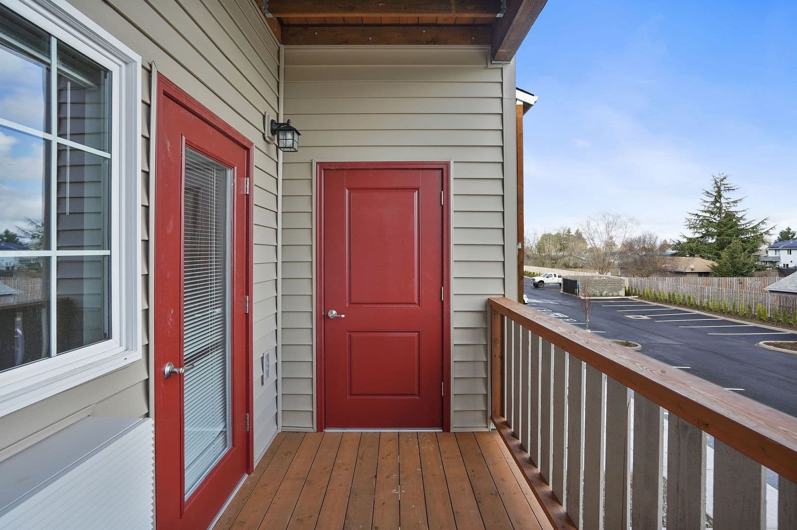 Lebanon Apartment: 100 Vaughan Lane