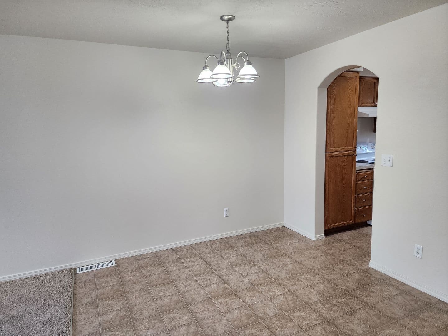 Keizer Apartment: 1315 Bair Road NE