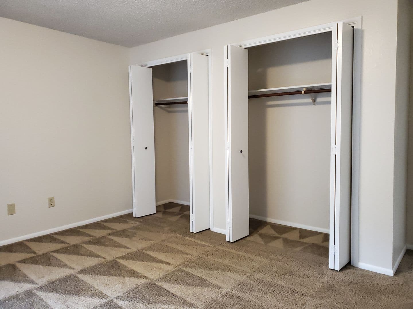 Salem Apartment: 3791 Bayonne Dr SE
