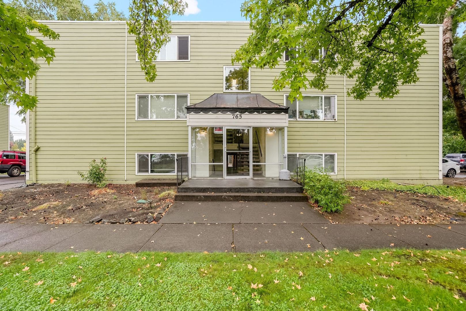 Corvallis Apartment: 765 NW 5th Street