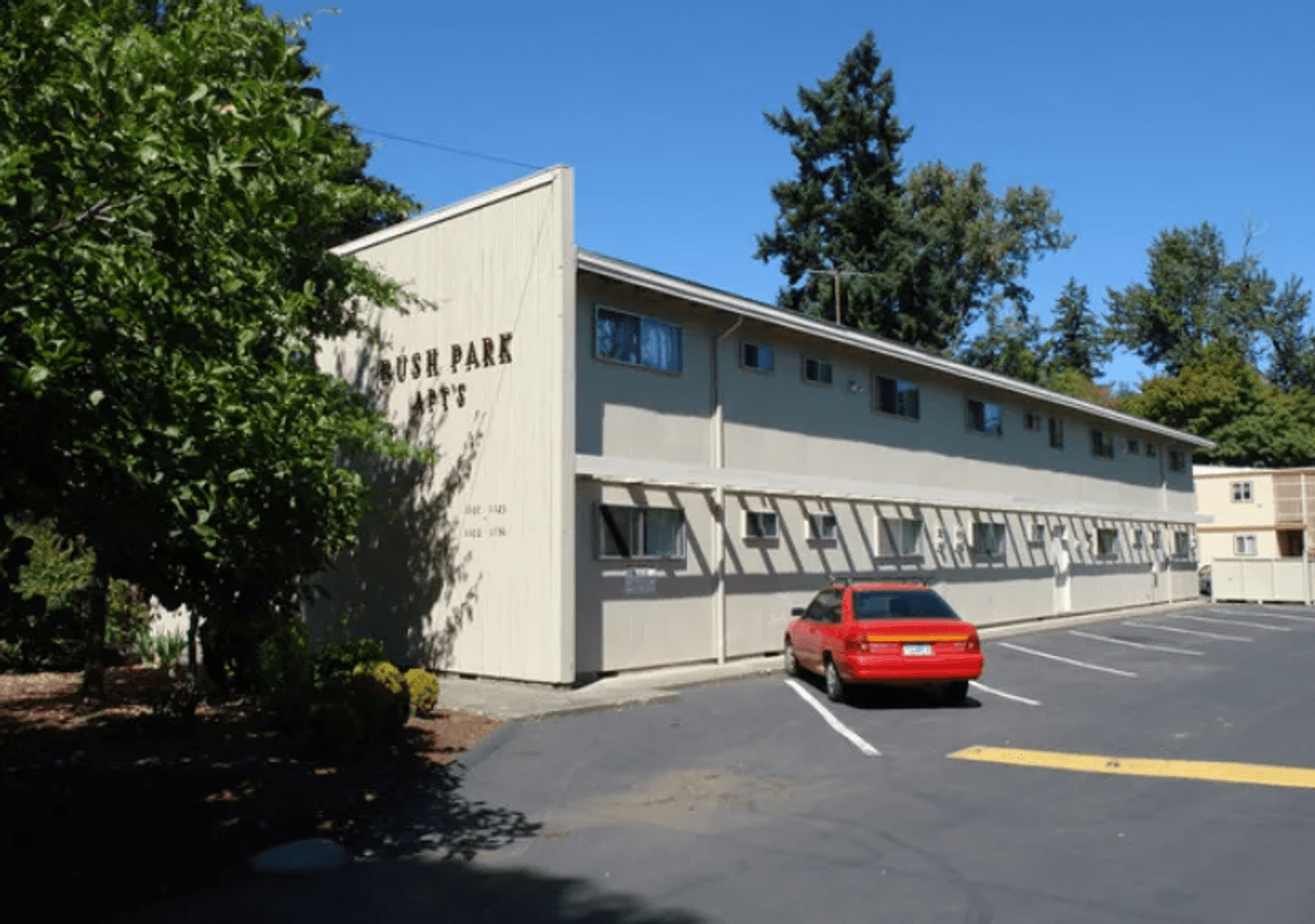 Salem Apartment: 1107 Hines Street SE