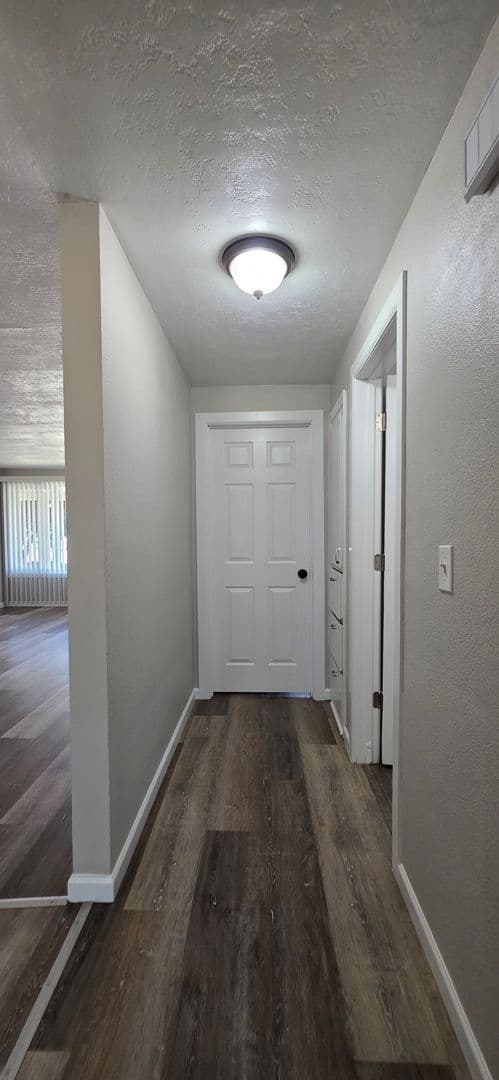 Salem Apartment: 4006 Satter Drive NE