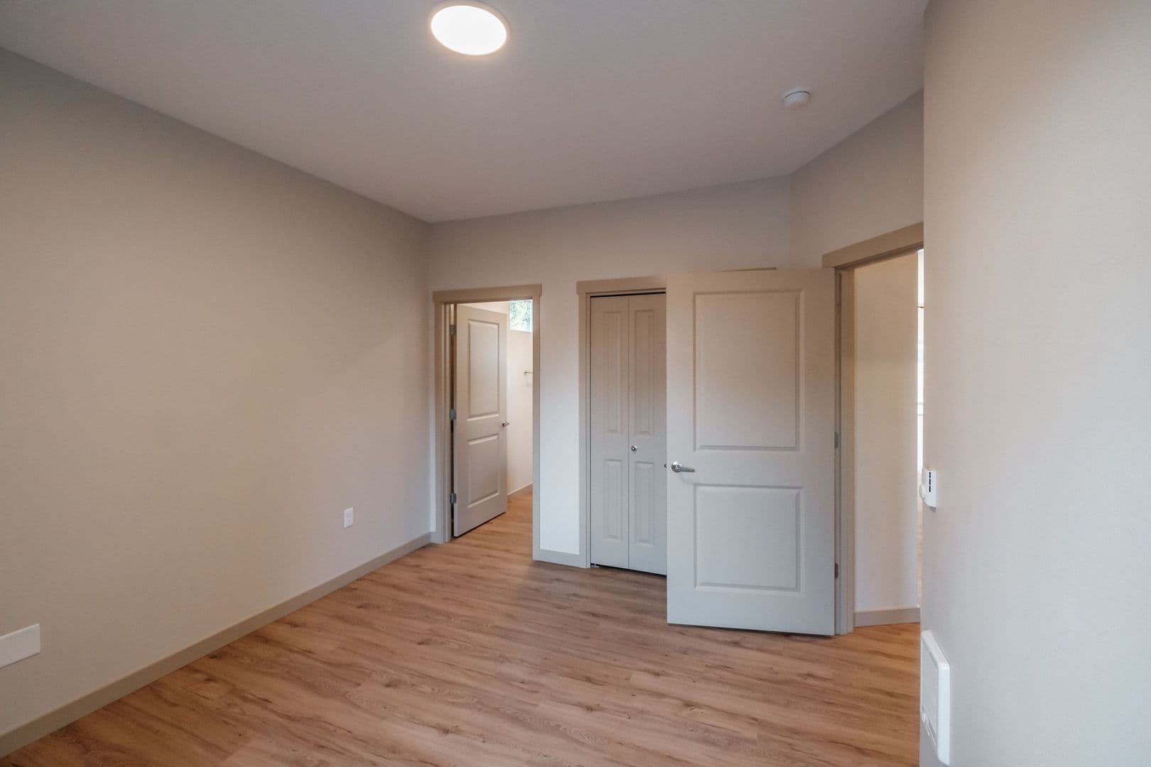 Keizer Apartment: 756 Chemawa Rd NE