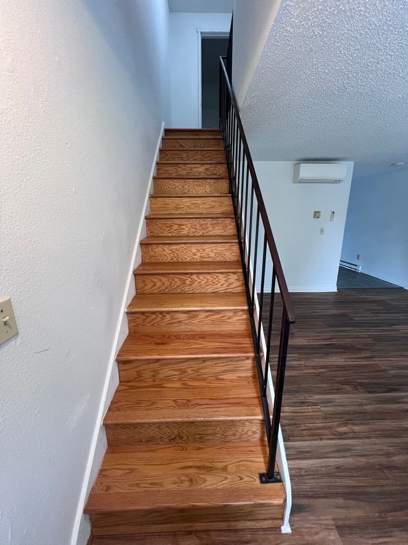 Albany Apartment: 510 34th Avenue SE