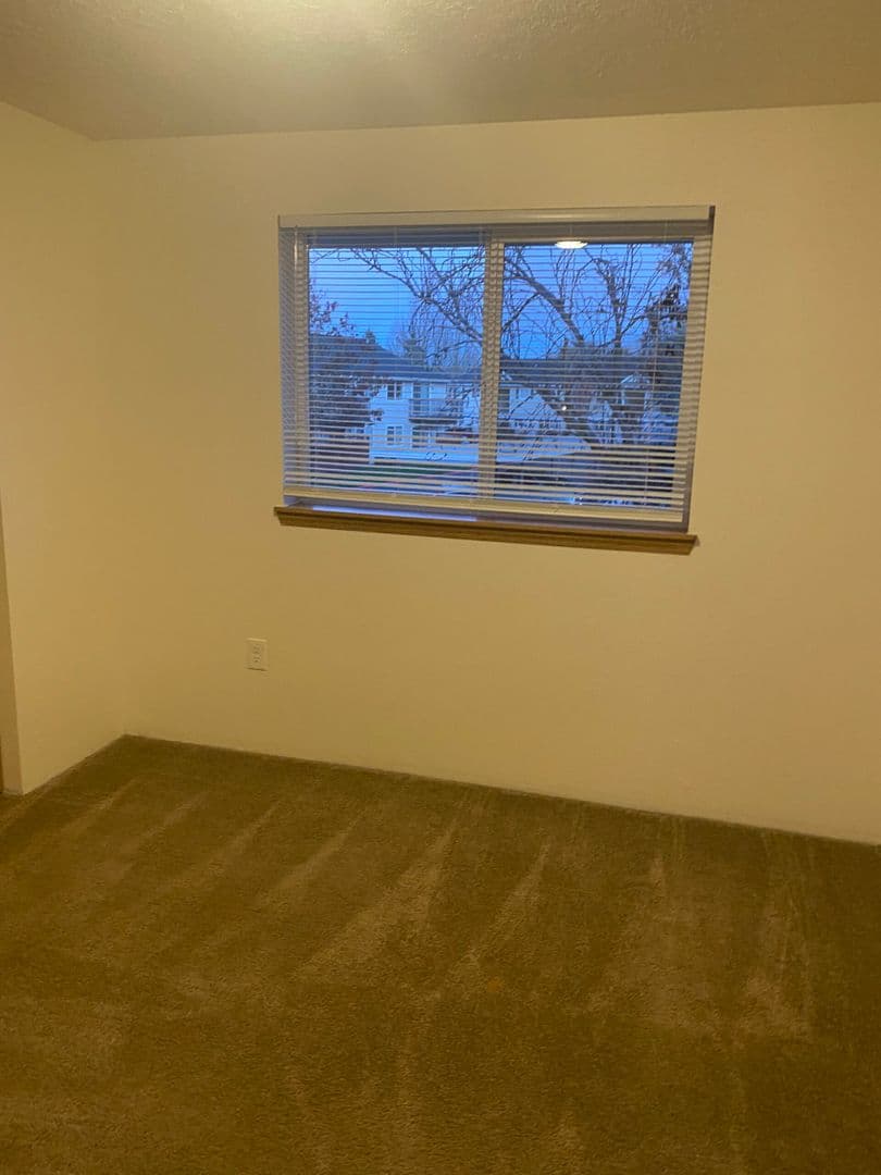 Albany Apartment: 1515 Waverly Dr SE