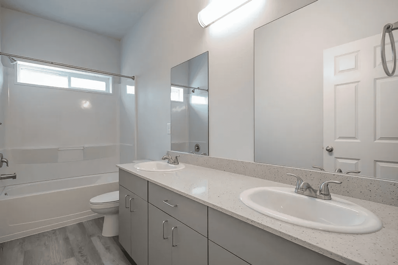 Sweet Home Apartment: 2500 Long Street
