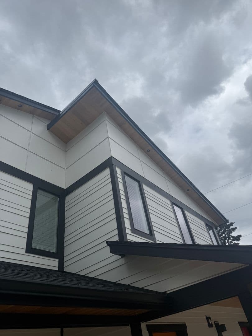 Keizer Apartment: 491 Marino Drive N