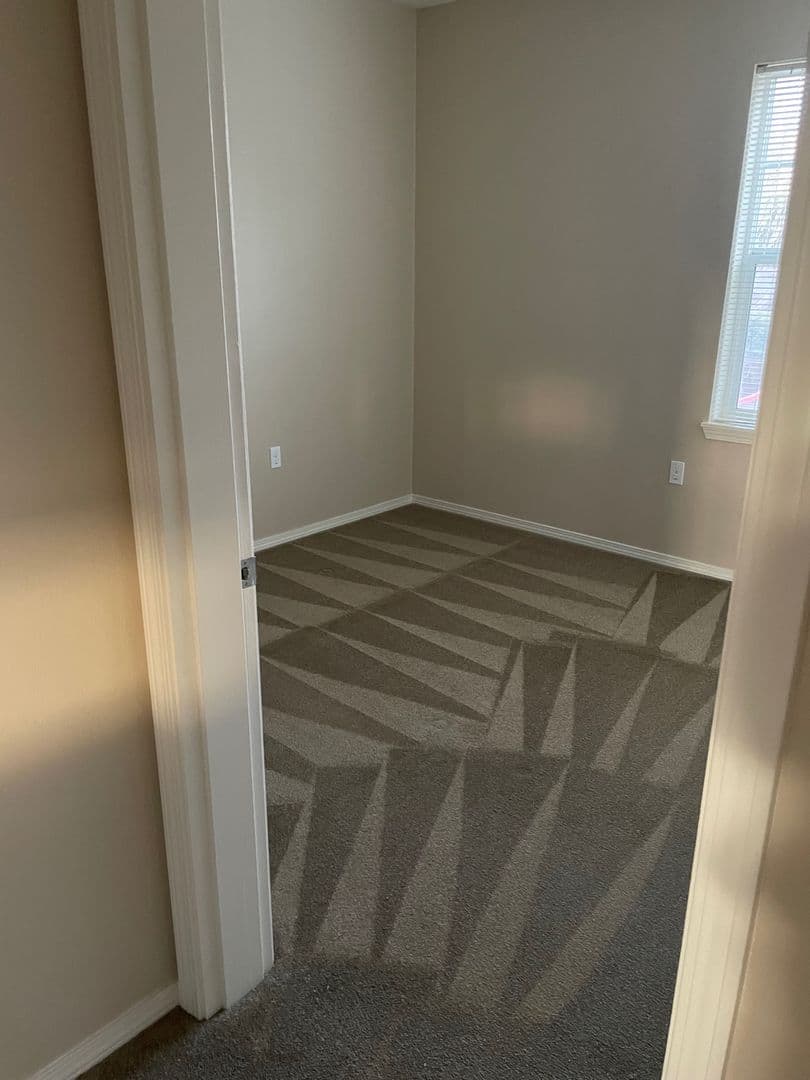 Salem Apartment: 1668 Baxter Rd SE, #100
