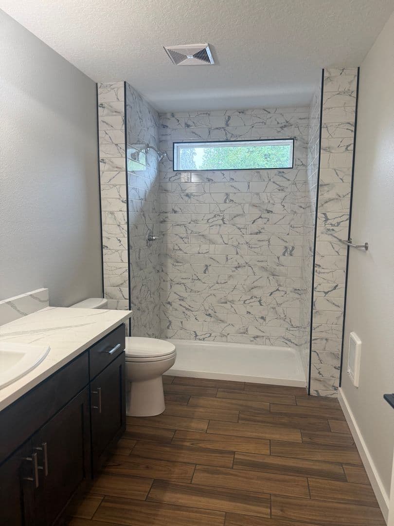 Keizer Apartment: 491 Marino Drive N