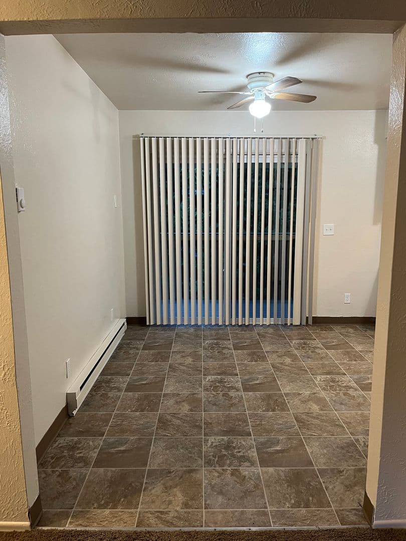 Salem Apartment: 4235 Fir Rest Way NE