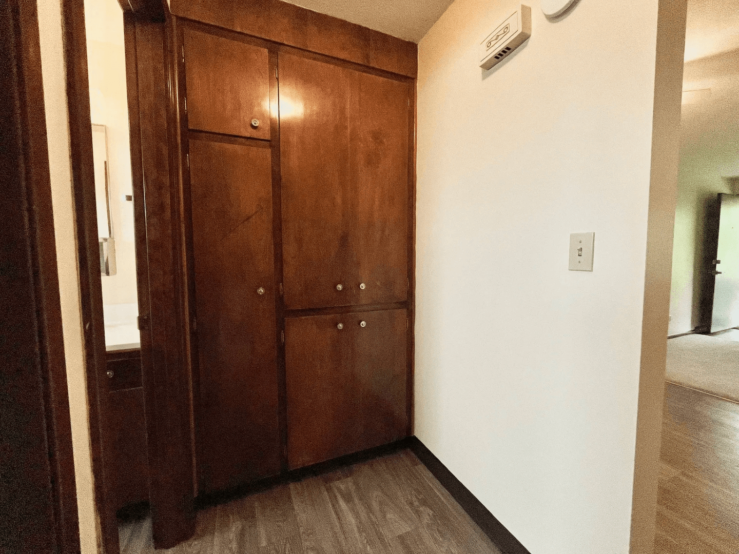 Salem Apartment: 1107 Hines Street SE