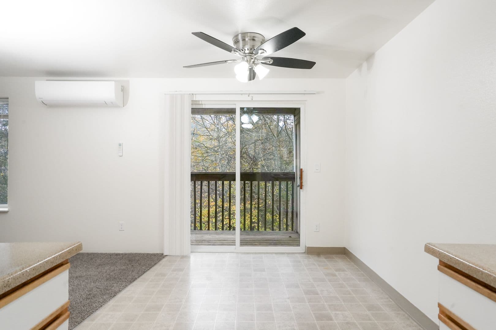 Troutdale Apartment: 26719 SE Stark St