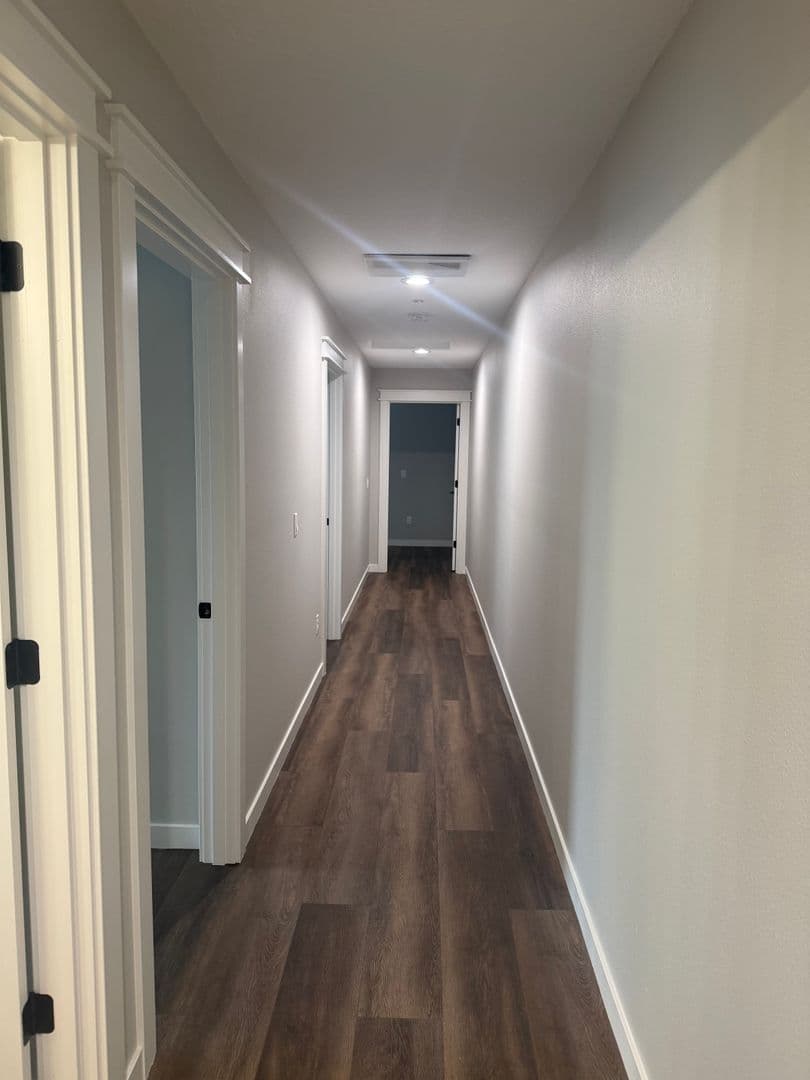 Keizer Apartment: 491 Marino Drive N