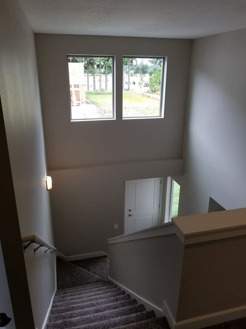 Stayton Apartment: 784 Fox Street