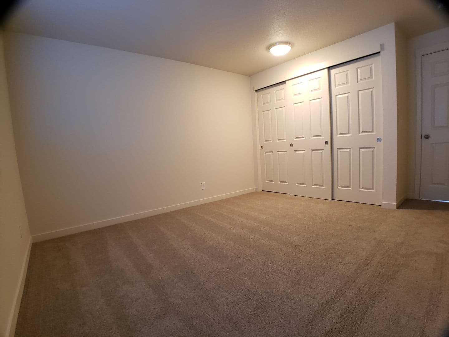 Salem Apartment: 4001 Satter Drive NE