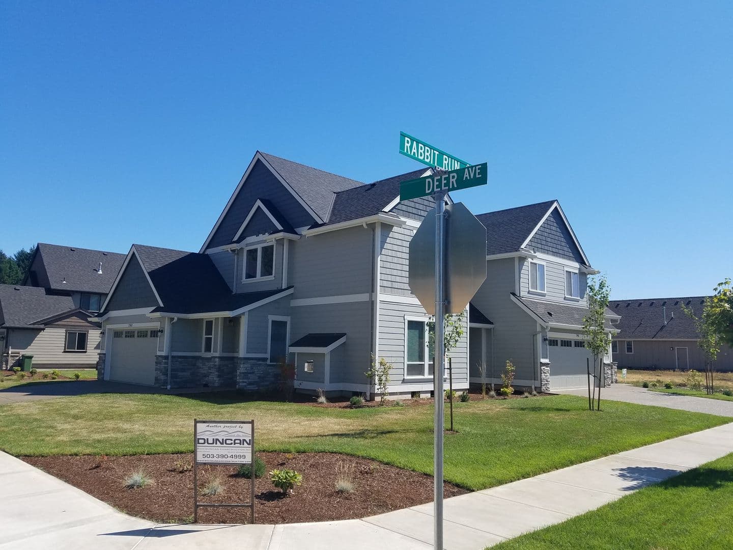 Stayton Apartment: 795 Rabbit Run