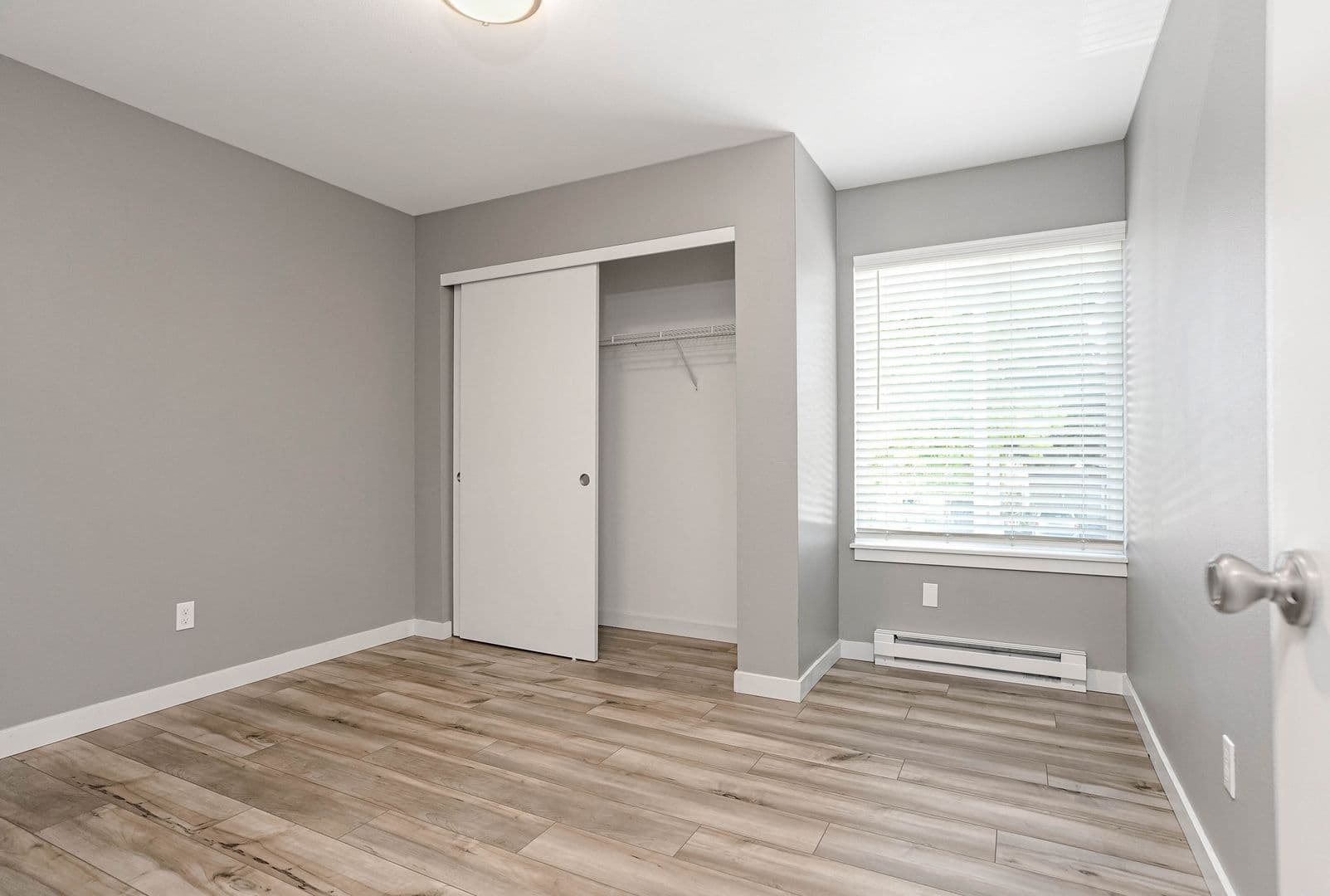 Salem Apartment: 2500 Lancaster Drive NE