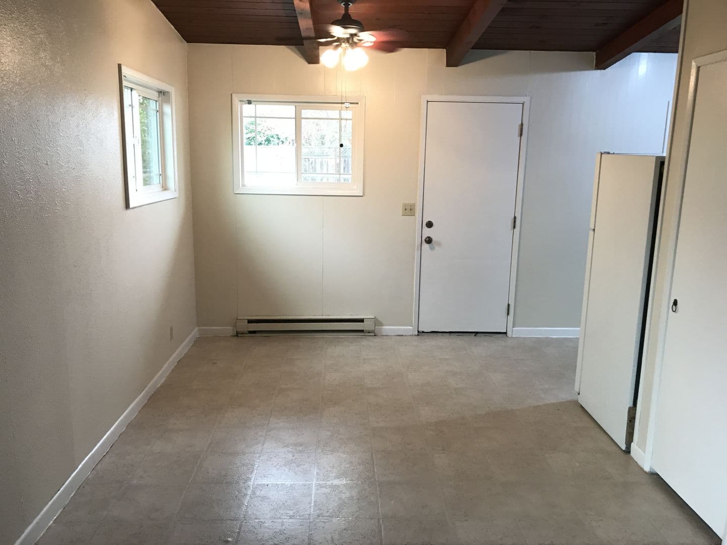 Albany Apartment: 2601 4th Avenue SE